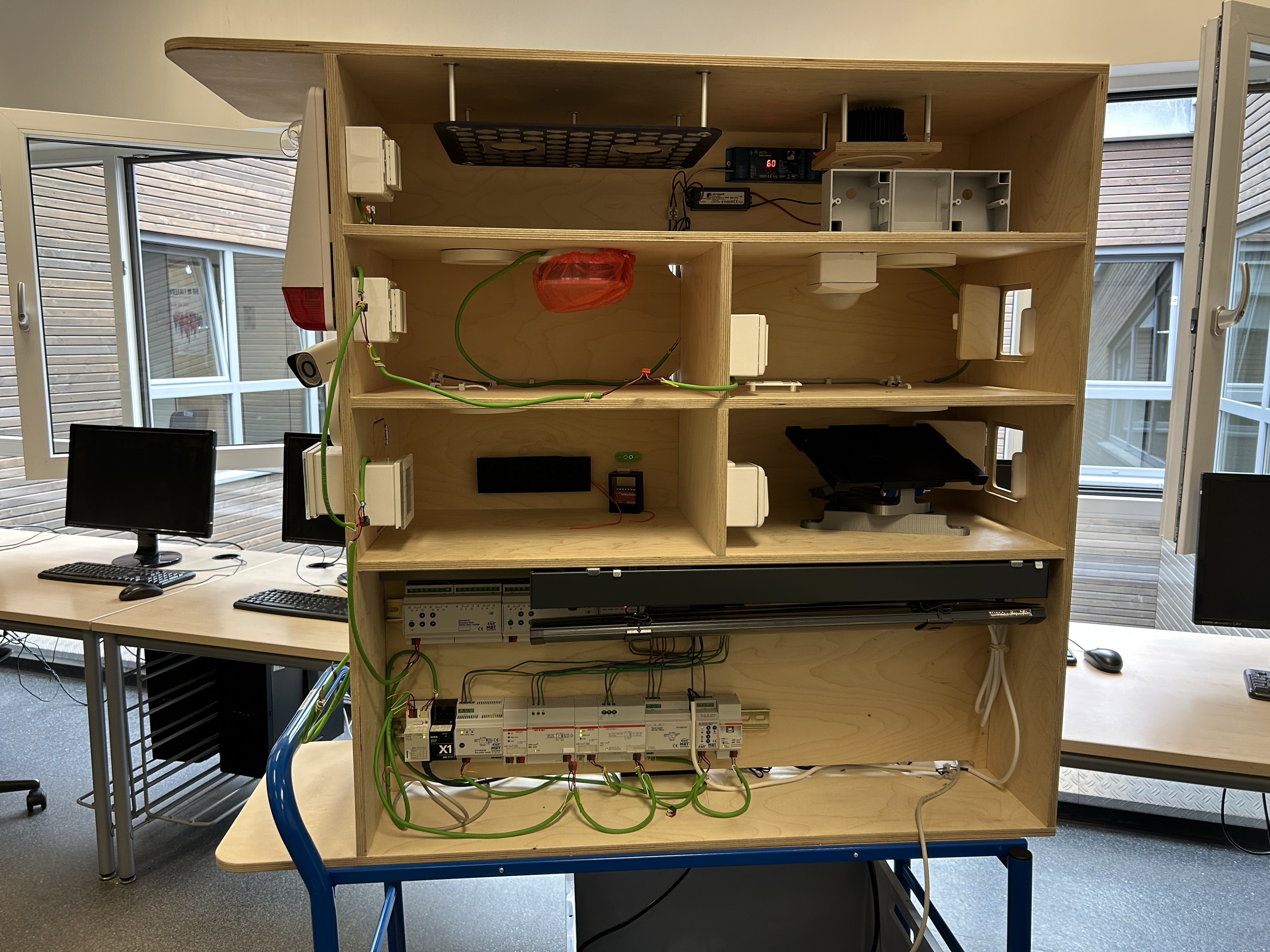 Image 1